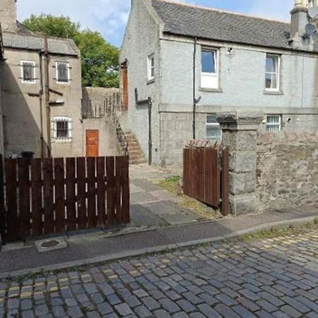 Stylish One Bed Flat With Private Parking Leilighet Aberdeen Eksteriør bilde