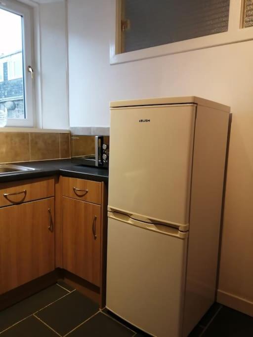 Stylish One Bed Flat With Private Parking Leilighet Aberdeen Eksteriør bilde